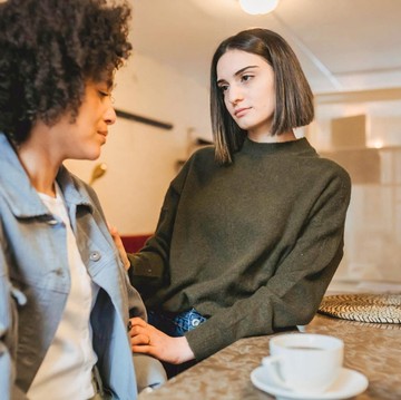 6 Cara Mengenali Orang dengan Kecerdasan Emosional Tinggi Dilihat dari Cara Meminta Maaf