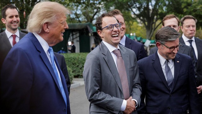 Donald Trump Kumpulkan Para Petinggi AI AS di Gedung Putih