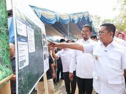 Gubernur Andra Resmikan Pembangunan 71 Km Jalan yang Bertahun-tahun Rusak