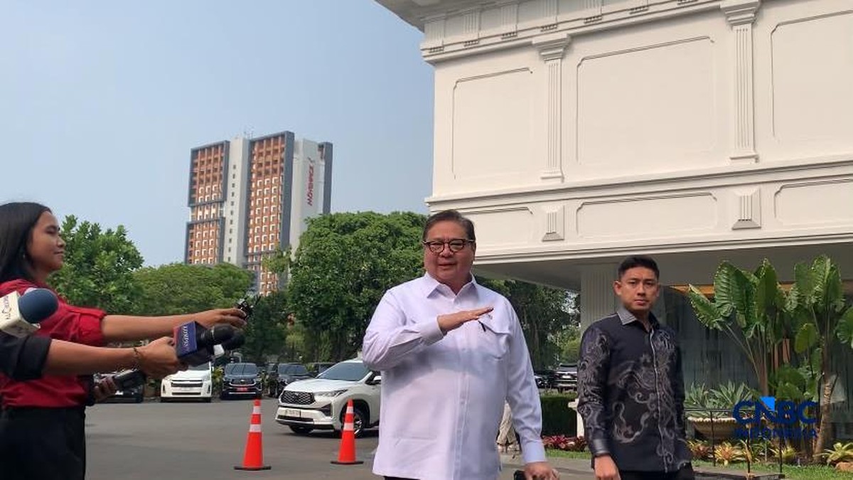 Prabowo Panggil Airlangga, Menkeu, Hingga Rosan ke Istana, Ada Apa?