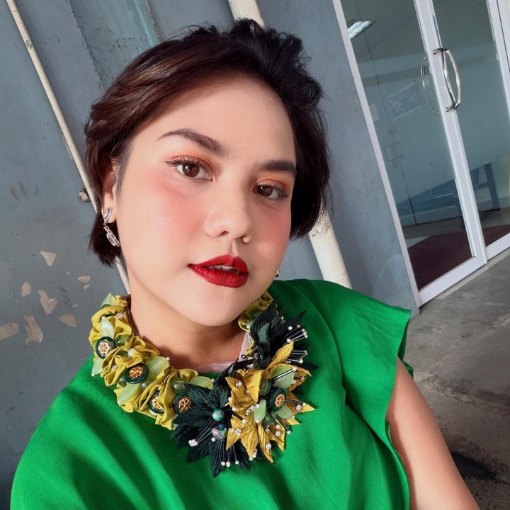 <p>Mytha tidak menjalani diet apa pun karena memang sulit untuk konsisten menjalani rutinitas yang sama untuk mendapatkan berat badan ideal. "Sumpah .. santai aja .. karna aku juga bukan orang yang suka diet dan olahraga konsisten gitu.. beneran biasa aja," katanya. (Foto: Instagram @mytha_lestari)</p>