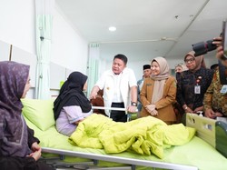 Gubernur Herman Deru Gelar Program Pelita Sumsel, Beri Operasi Mata Gratis