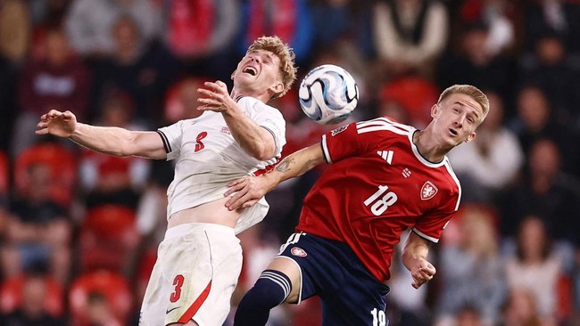 Republik Ceko vs Inggris