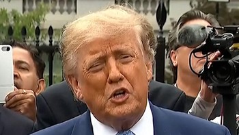 Trump Ubah Istilah AI Jadi Super Intelligence