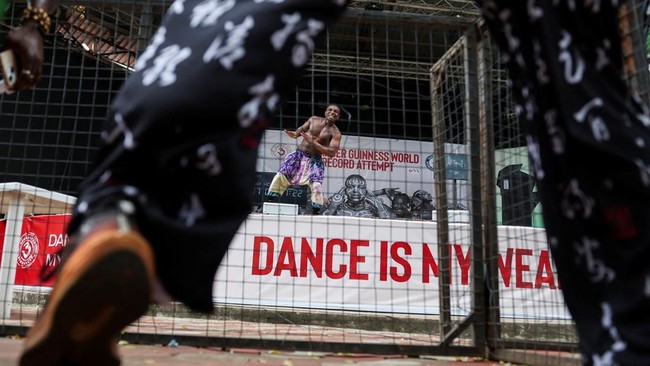 Upaya Penari Nigeria Pecahkan Rekor 168 Jam Menari Tanpa Henti