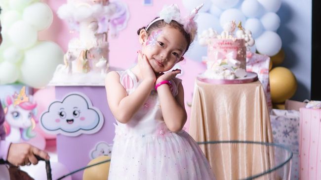 Potret Alia Shatara Khansa, Anak Kedua Zaskia Gotik yang Ekspresif dan Bikin Gemas