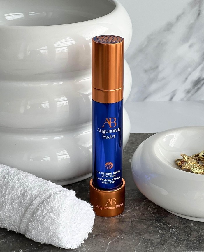 Augustinus Bader telah menghadirkan inovasi terbarunya, yaitu The Retinol Serum.