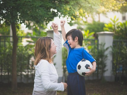 8 Cara Mendidik Anak agar Tangguh Menghadapi Tantangan Menurut Pakar