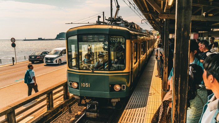 Mengapa Kereta di Jepang Terkenal Tepat Waktu? Ini 5 Rahasianya!