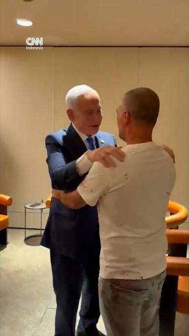 Netanyahu Bertemu Dengan Pria Pemberani di Pesawat Flydubai