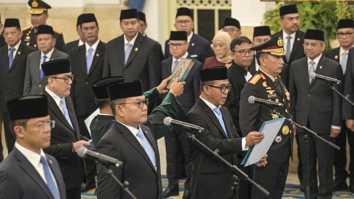 Survei Rilis Peringkat Kinerja Menteri Jelang 2 Tahun Pemerintahan