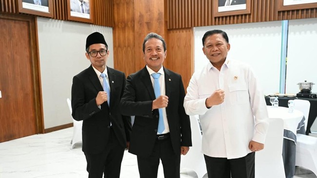Menteri Kelautan dan Perikanan (KP) Sakti Wahyu Trenggono meminta jajarannya mempercepat pelaksanaan enam program kerja prioritas nasional (PKPN) setelah Irwan Meilano resmi dilantik sebagai wakil menteri kelautan dan perikanan.