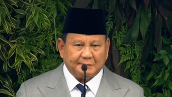 Momen Prabowo Pimpin Upacara Hari Kesaktian Pancasila