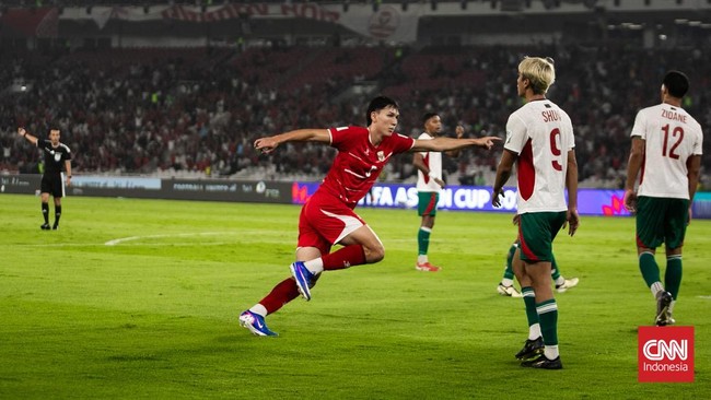 Timnas Indonesia unggul 6-1 atas Bangladesh dalam FIFA ASEAN Cup 2026 di Stadion Utama Gelora Bung Karno, Kamis (1/10) malam. (CNN Indonesia/Adi ibrahim)