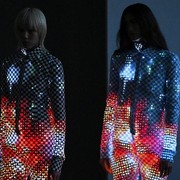 ANREALAGE Hadirkan Baju yang Bisa Berubah Warna pada Koleksi Terbarunya