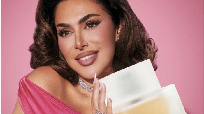 Kabar Baik! Brand Pro-Palestina Huda Beauty Rilis Parfum 'Easy Bake Intense'