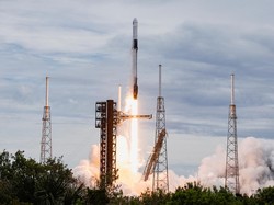 Video: SpaceX Luncurkan Misi Rahasia untuk Militer AS