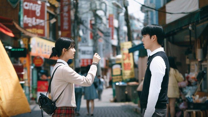 Butuh Tontonan Santai? Ini 5 Rekomendasi Drakor Romantis Komedi Ringan untuk Melepas Penat
