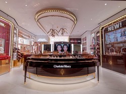 Charlotte Tilbury Buka Flagship Store di Indonesia, Pertama se-Asia Tenggara