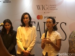 GKR Bendara Kenalkan Kuliner Langka Nasi Golong Gilig dan Dawet Sambal di WIG