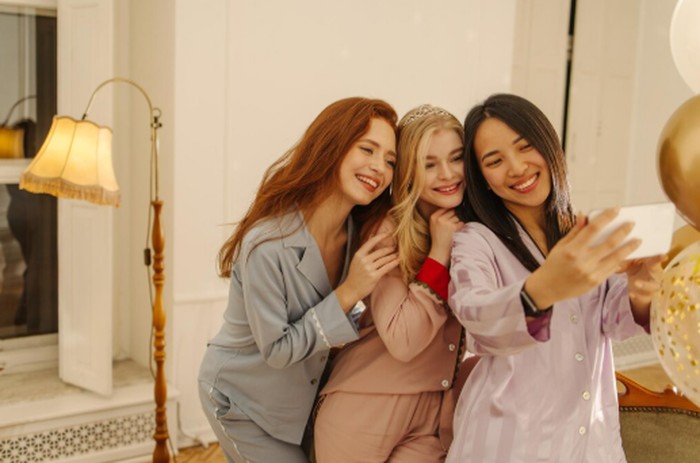 Libra, Scorpio, dan Sagittarius akan menghadapi perkembangan menarik dalam hubungan dan kehidupan sosial minggu ini. Karier serta keuangan juga meminta ketiganya untuk lebih terbuka dan bijak mengambil keputusan./ Foto: magnific.com/lookstudio