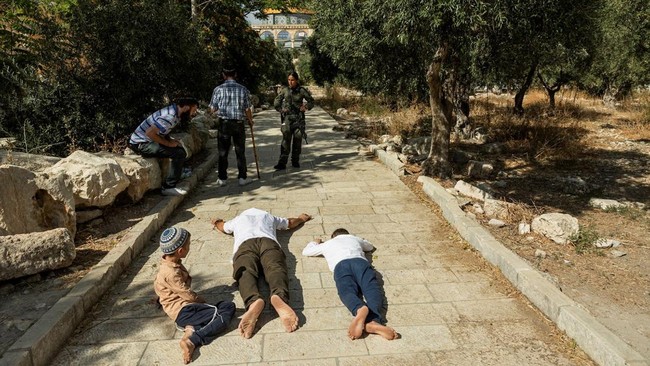 Yahudi Israel Terobos Kompleks Al-Aqsa Berulang Kali