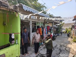 Bingung Warga Solo Anaknya Tak Kunjung Pulang Ternyata Ditangkap Densus