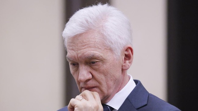 Co-owner of Novatek company Gennady Timchenko attends a meeting with Russian President and other representatives of the French and Russian business communities at the Novo-Ogaryovo state residence outside Moscow on January 31, 2018. (Photo by MAXIM S
