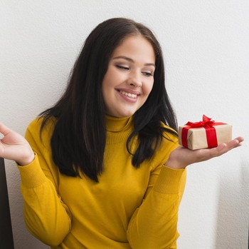 Wajib Tahu! Ini 3 Tips Self-Reward Agar Keuangan Tetap Aman