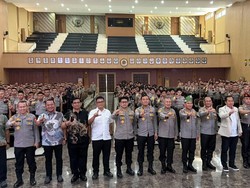 Kapolda Riau ke Taruna Akpol: Jadilah Polisi yang Mengenal Alam
