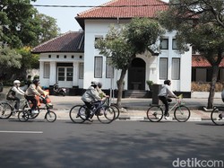 Pedal Puff Girls, Tempat Perempuan Bandung Menemukan Teman di Atas Sepeda