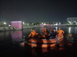 Bocah Kedua yang Tenggelam di Banjir Kanal Barat Semarang Akhirnya Ditemukan