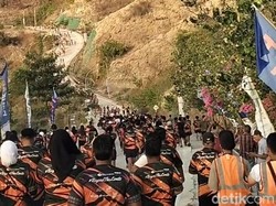 Ribuan Pelari Ramaikan Golo Mori Sunset Run, Jajal Lintasan Naik Turun Bukit
