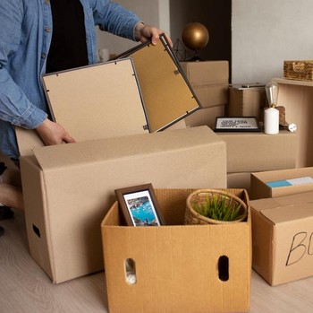 5 Tips Decluttering Barang Penuh Kenangan Tanpa Harus Kehilangan Maknanya