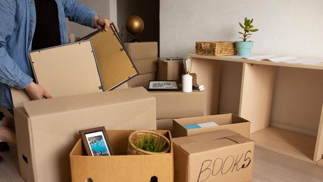 Tips Decluttering Barang Penuh Kenangan Tanpa Harus Kehilangan Maknanya