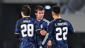 Soccer Football - International Friendly - Argentina v Burkina Faso - Estadio Monumental, Buenos Aires, Argentina - October 3, 2026 Argentina's Franco Mastantuono celebrates scoring their sixth goal with Matias Soule and Lautaro Martinez REUTERS/Rodr