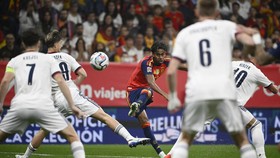 Spanyol vs Republik Ceko