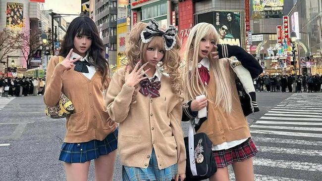 Jadi Perbincangan Hangat, Yuk Kenalan dengan Gyaru Makeup yang Populer dari Jepang