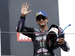 Awas, Martin! Marquez Mengintai