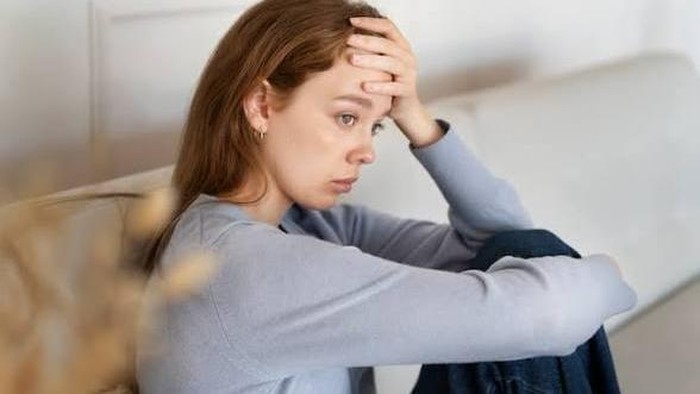 5 Kebiasaan yang Dilakukan Orang saat Cemas Tanpa Disadari