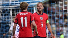 Soccer Football - UEFA Nations League - Group A3 - Croatia v England - Stadion HNK Rijeka, Rijeka, Croatia - October 3, 2026 England's Harry Kane celebrates scoring their fifth goal with Anthony Gordon Action Images via Reuters/Paul Childs