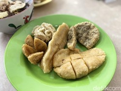 Pempek Garuda: Legend! Pempek Pertama di Jalan Garuda Kemayoran Sejak 1980
