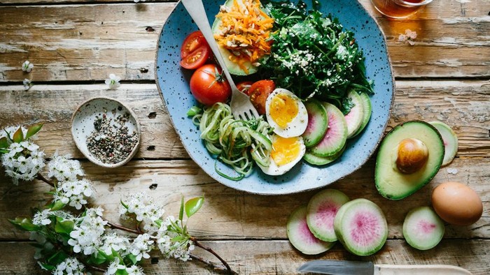 5 Makanan dan Minuman untuk Membersihkan Usus