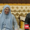 Bupati Gowa Sitti Husniah Talenrang merespons putusan Mahkamah Agung (MA) yang mengabulkan permohonan DPRD Gowa terkait usulan pemberhentian dirinya dari jabatan sebagai bupati.