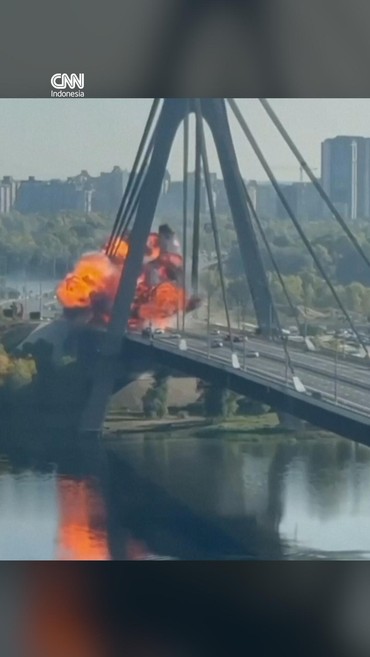 Detik-detik Drone Rusak Jembatan Ukraina Jelang Kunjungan Kanselir Jerman