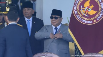 Prabowo Pimpin Upacara HUT ke-81 TNI di Cilangkap