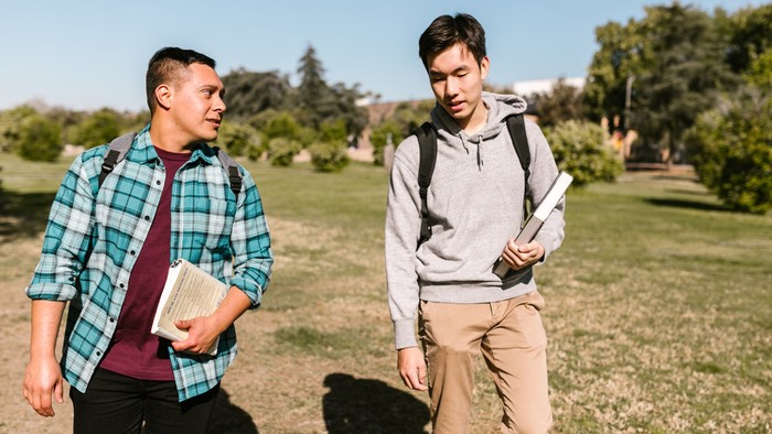 Apa Itu Fraternity? Yuk, Kenali Kehidupan Mahasiswa di Amerika Serikat!