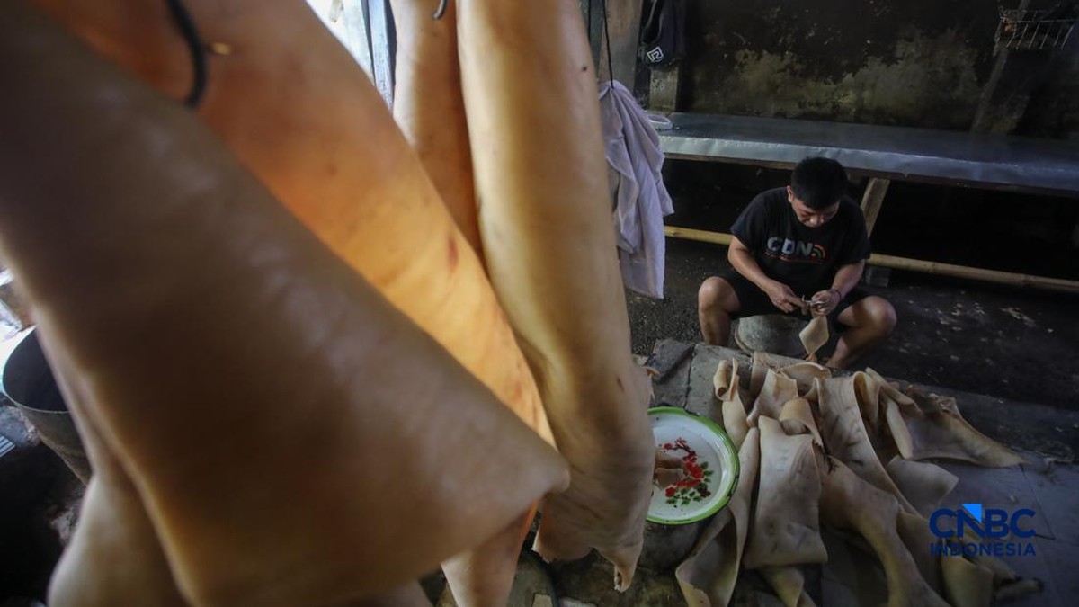 Penampakan Kerupuk Kulit Made in Pancoran, Sudah Tembus Inggris-Saudi