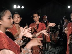 Serunya Tari Jonggan Dayak Kanayatn: Sejarah, Penyajian, Busana, Musik