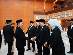 Lantik Pejabat Kemendagri, Tito Karnavian Bicara Rotasi dan Promosi